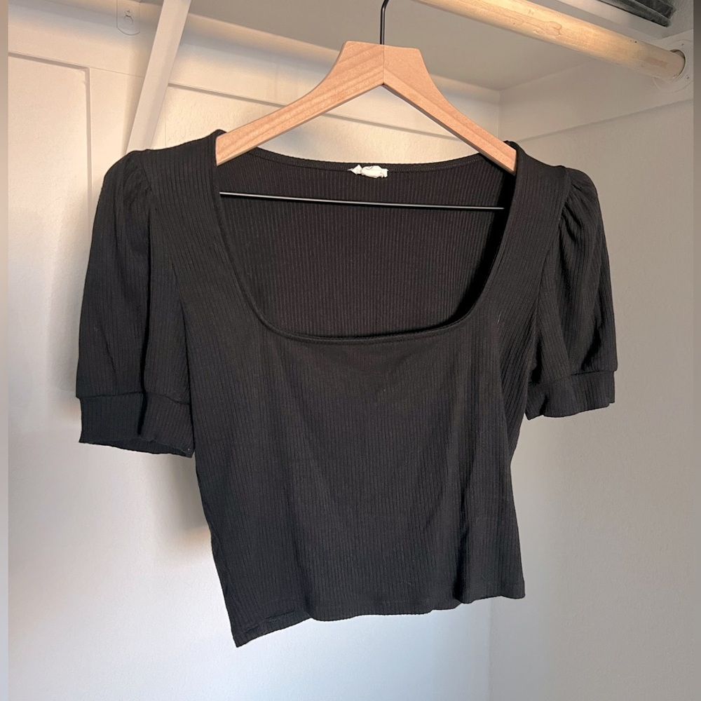 Balloon sleeve top